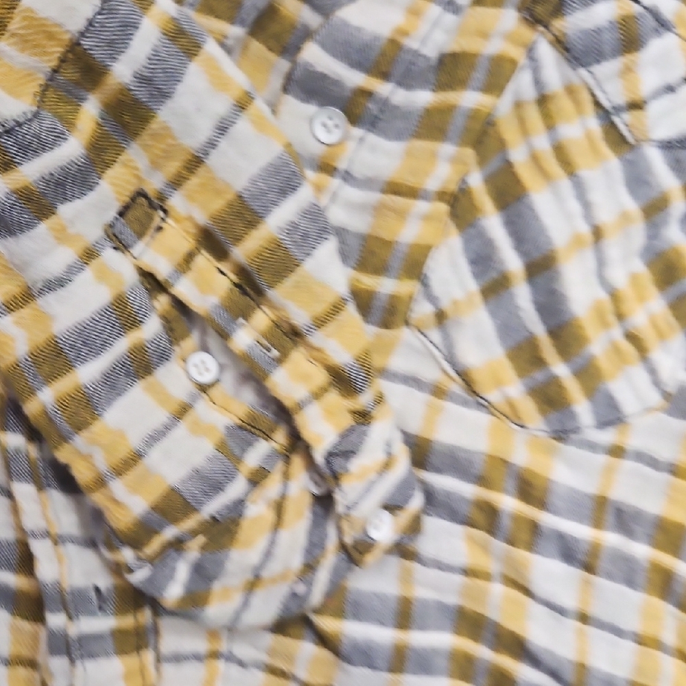 Plaid Button-Up Shirt in Yellow and Gray - Picture 4 of 10